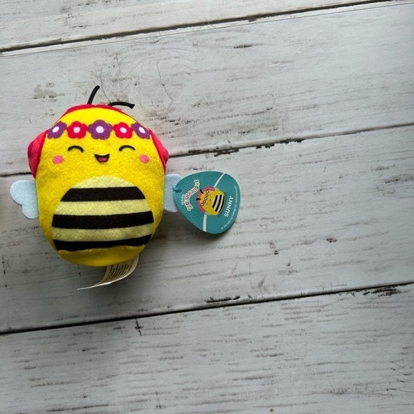 Set of 4 squishmallows - Picture 2 of 12